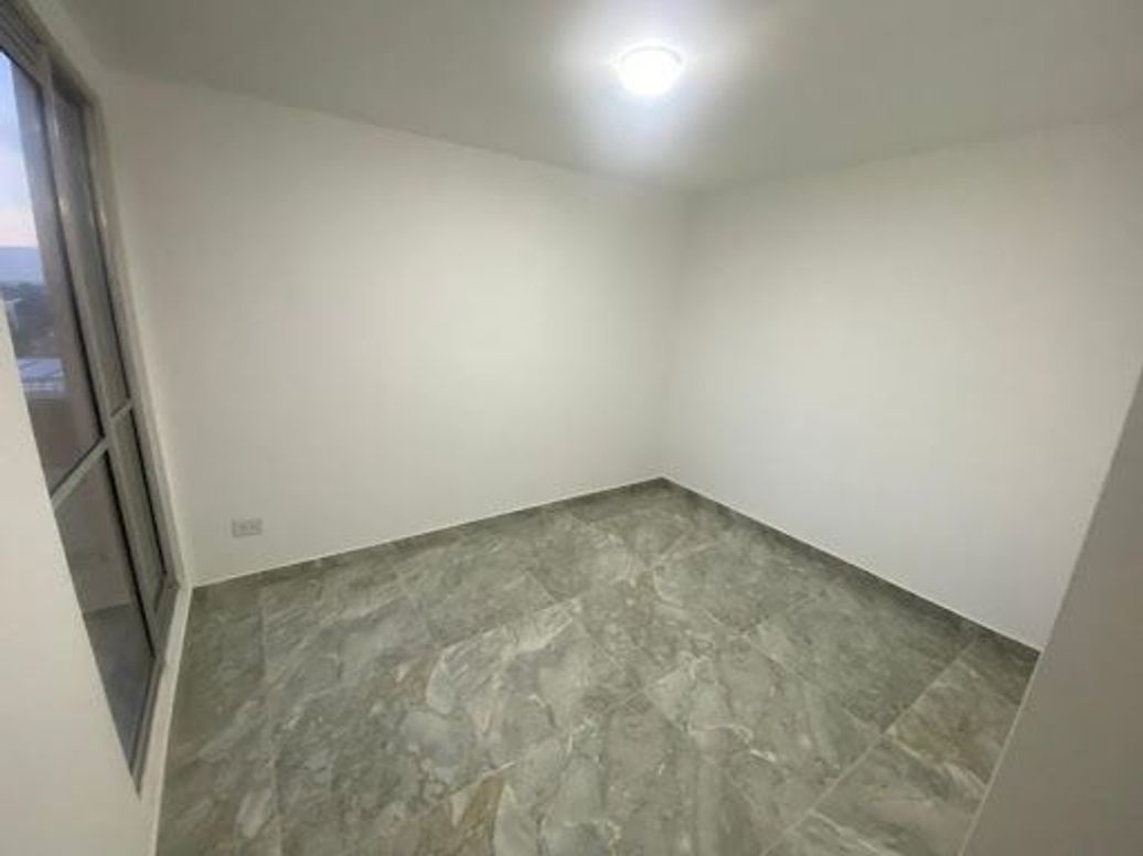Apartamento de 3 alcobas en venta en Las Brisas, Bogotá, 46 m² · foto 10 de 14