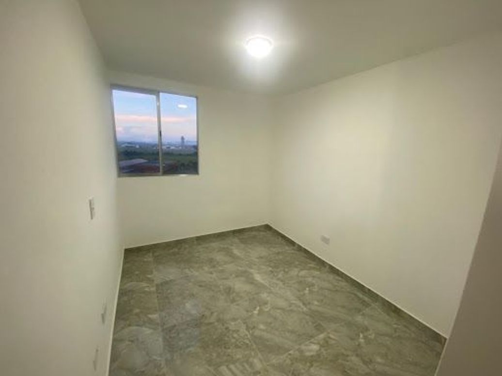 Apartamento de 3 alcobas en venta en Las Brisas, Bogotá, 46 m² · foto 11 de 14