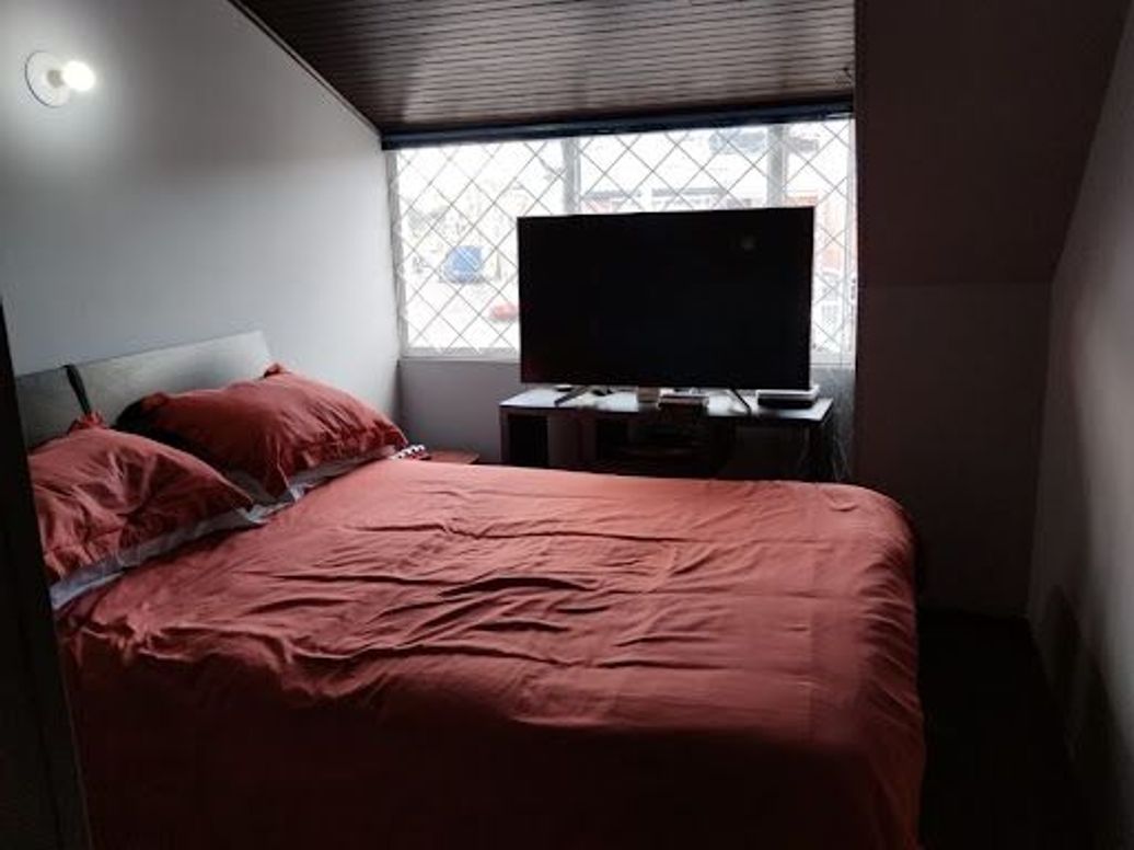Casa de 3 alcobas en venta en San Martín, Bogotá, 311 m² · foto 10 de 20