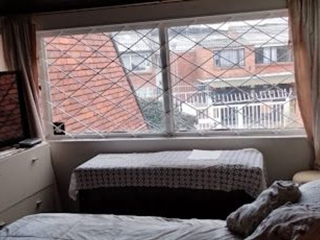 Casa de 3 alcobas en venta en San Martín, Bogotá, 311 m² · foto 13 de 20