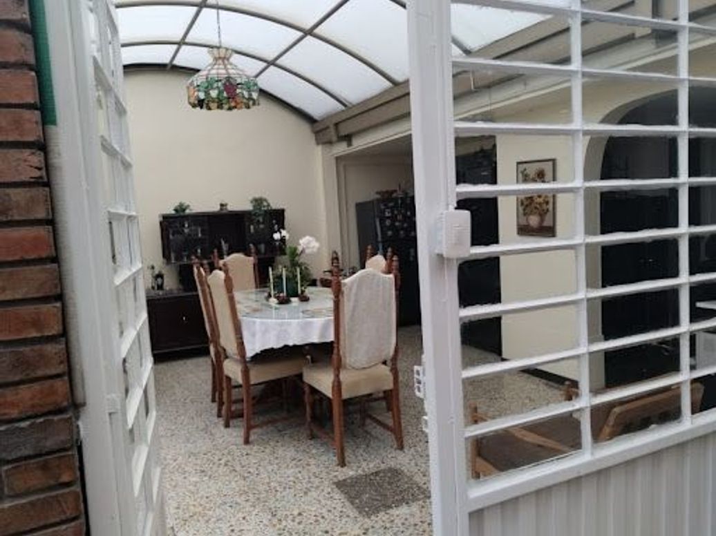Casa de 3 alcobas en venta en San Martín, Bogotá, 311 m² · foto 17 de 20
