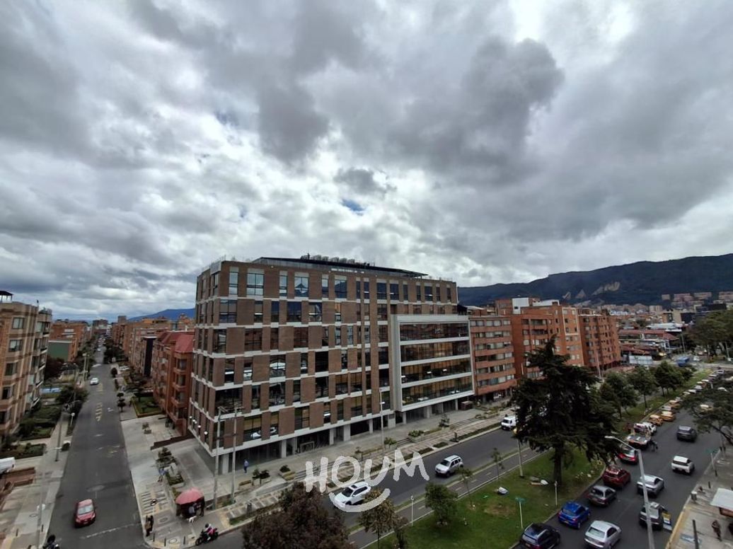 Apartamento de 3 alcobas en venta en San Patricio, Bogotá, 209 m² · foto 6 de 20