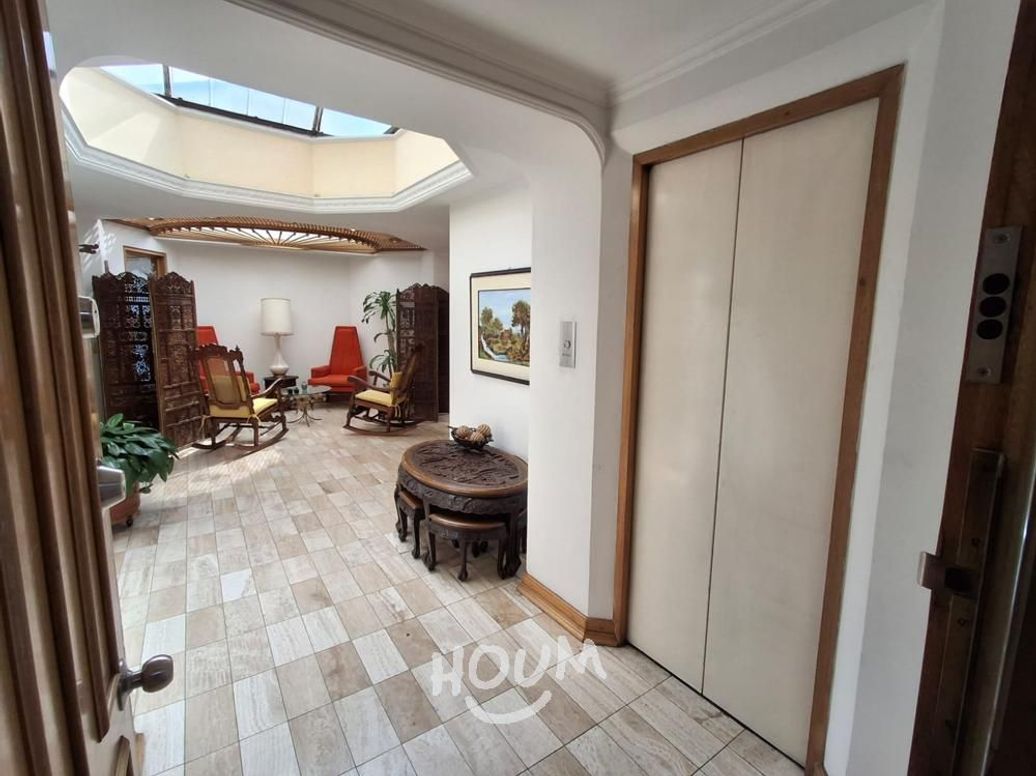 Apartamento de 3 alcobas en venta en San Patricio, Bogotá, 209 m² · foto 11 de 20