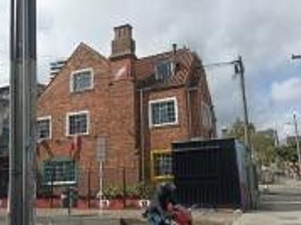 Casa de 7 alcobas en venta en Chapinero Central, Bogotá, 620 m² · foto 7 de 20