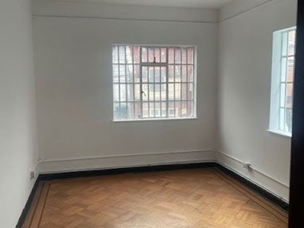 Casa de 7 alcobas en venta en Chapinero Central, Bogotá, 620 m² · foto 11 de 20