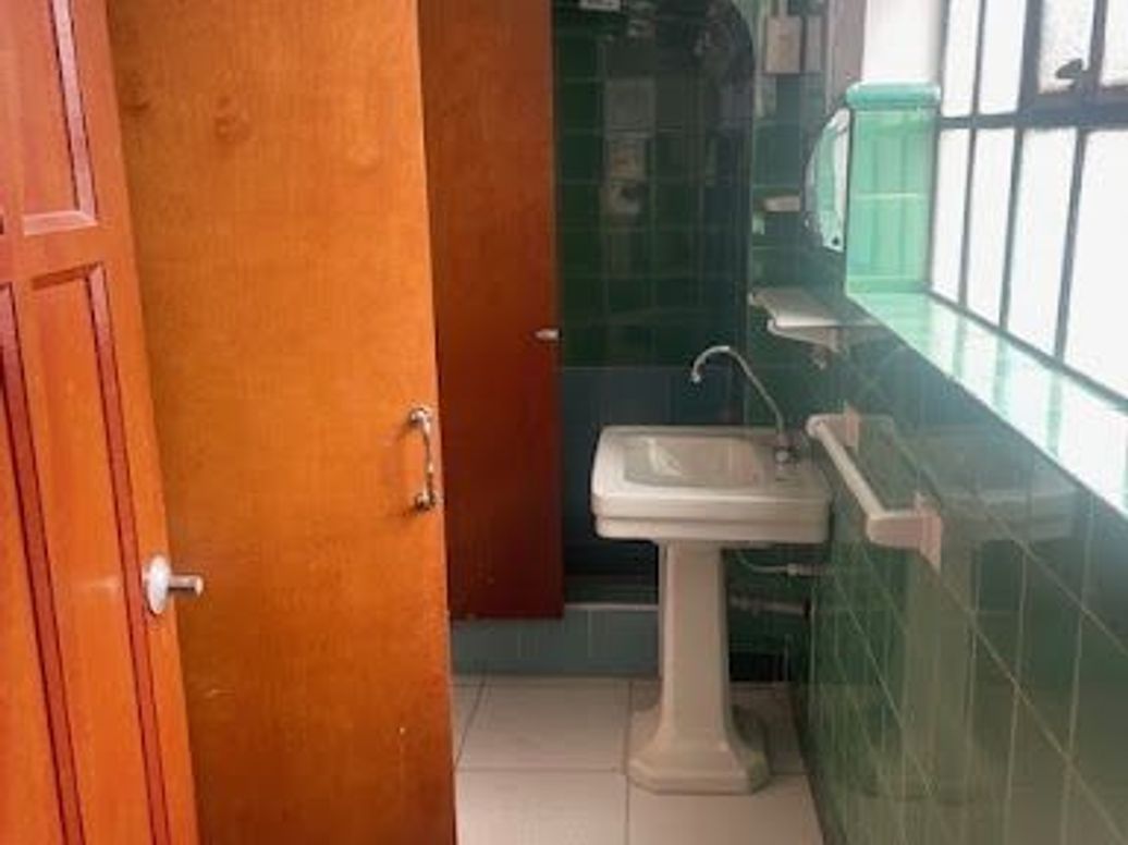 Casa de 7 alcobas en venta en Chapinero Central, Bogotá, 620 m² · foto 5 de 20