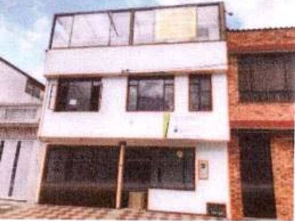 Casa de 5 alcobas en venta en Castilla, Bogotá, 154 m² · foto 13 de 20