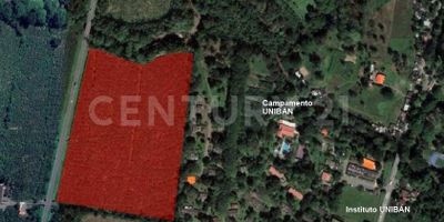 Lote de 10 Ha con espectacular ubicación para desarrollo residencial campestre sobre la variante en el corregimiento El Reposo del Municipio de Apartadó, ofrece la oportunidad de construir una Urbanización de casas campestres exclusivas, en un entorno tranquilo y natural, con zonas verdes, jardines y actividades al aire libre, alejado del bullicio de la ciudad, pero con la comodidad de tener servicios esenciales cercanos. Esta ubicación ofrece la combinación perfecta de serenidad rural y la posibilidad de disfrutar de la fauna y flora local. con la comodidad urbana, ya que está en un sector educativo, clínica, y urbanizaciones exclusivas campestres (como Uberaba y El Crucero),  en un sector a corta distancia en automóvil desde el centro de Apartadó, donde se encuentran todos los servicios esenciales, como tiendas, escuelas, hospitales.