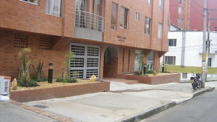 APARTAMENTOS, CASAS Y OFICINAS EN BOGOTÁ Apartamento en arriendo, Marly