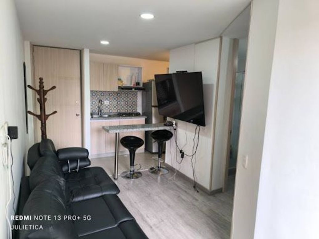 Apartaestudio en venta en San Fernando, Bogotá, 25 m² · foto 2 de 20