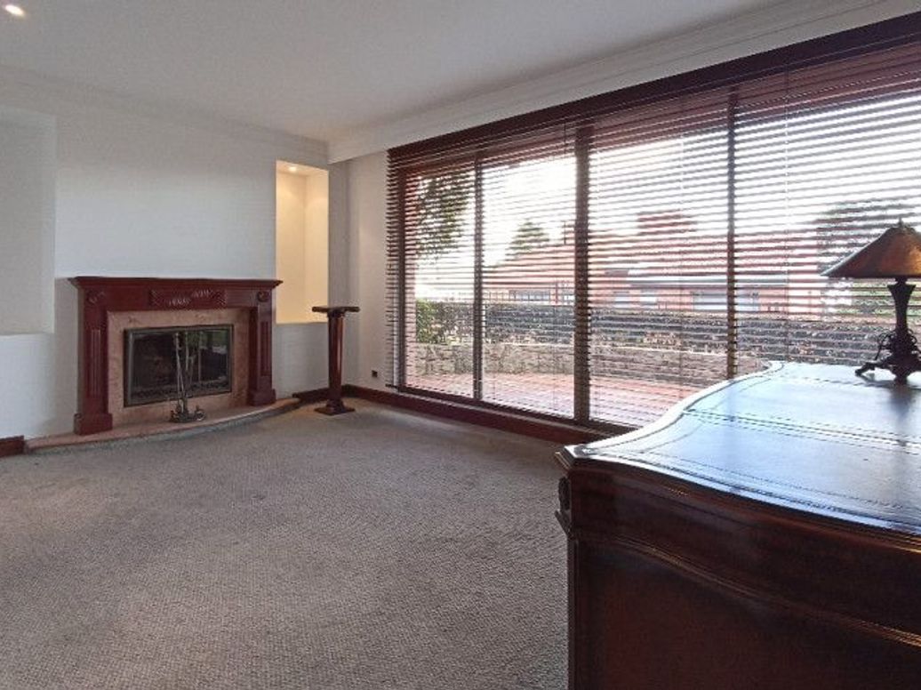 Casa de 3 alcobas en venta en Los Naranjos, Bogotá, 321 m² · foto 18 de 20