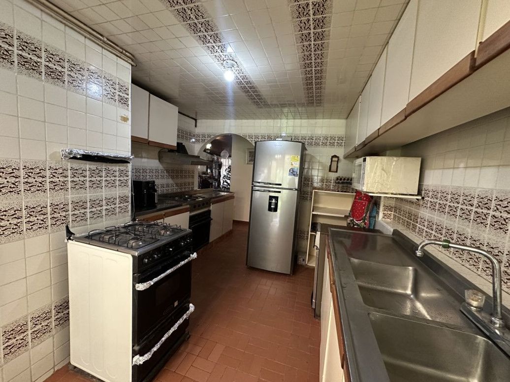 Casa de 3 alcobas en venta en San José Del Prado, Bogotá, 140 m² · foto 8 de 17