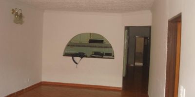 CASAS EN VENTA PRIMER Y SEGUNDO PISO EL PRIMER PISO CON 70.25 METROS CUADRADOS CONSTA DE 4 HABITACIONES, 2 BAÑOS, COCINA A GAS PISOS EN CERAMICA, PATIO DE ROPAS, SEGUNDO PISO CON 60.33 METROS CUADRADO CONSTA DE 4 HABITACIONES, 2 BAÑOS, BALCON, COCINA A GAS PISOS EN CERAMICA, TERCER PISO EN PROCESO DE CONTRUCCION.