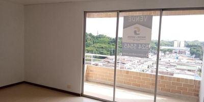 APARTAMENTO CON 73 METROS CUADRADOS CONSTA DE TRES ALCOBAS CON CLOSET, DOS BAÑOS, SALA, COMEDOR, BALCON, COCINA INTEGRAL A GAS, PATIO DE ROPAS,INSTALACION A LA LAVADORA, CALENTADOR, PORTERIA, CITOFONO