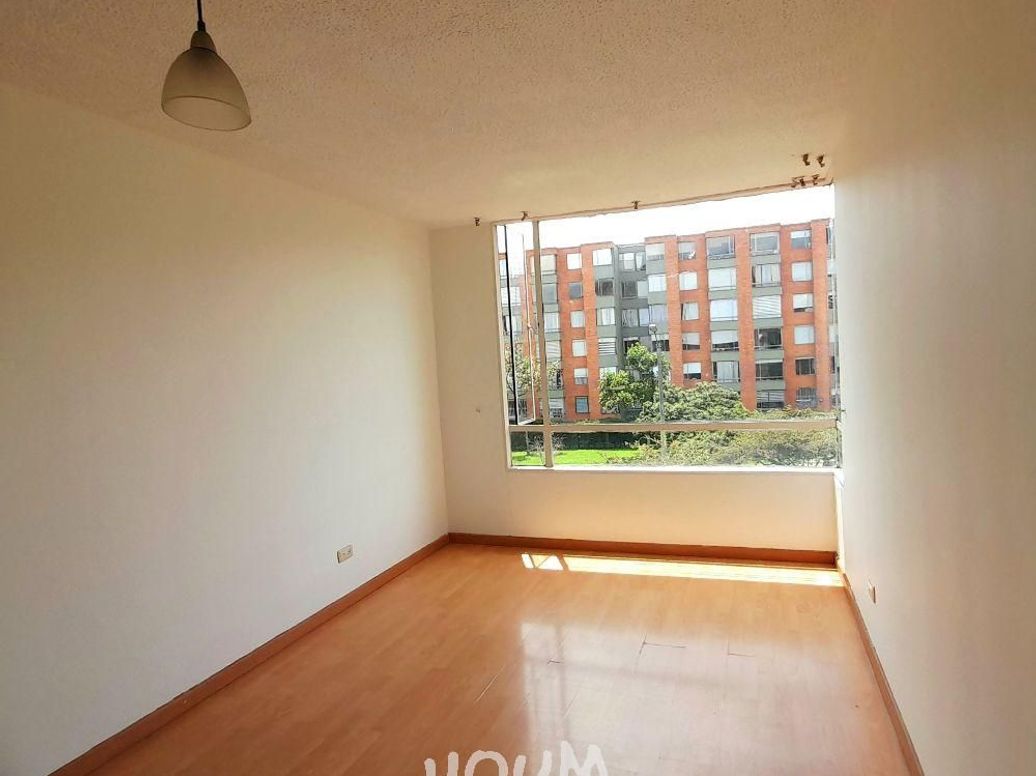 Apartamento de 3 alcobas en venta en El Plan, Bogotá, 48 m² · foto 4 de 18
