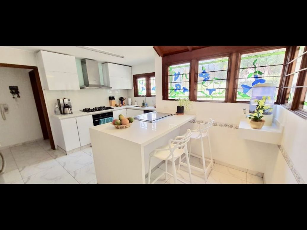 Casa de 3 alcobas en venta en Calatayud, Bogotá, 245 m² · foto 8 de 9