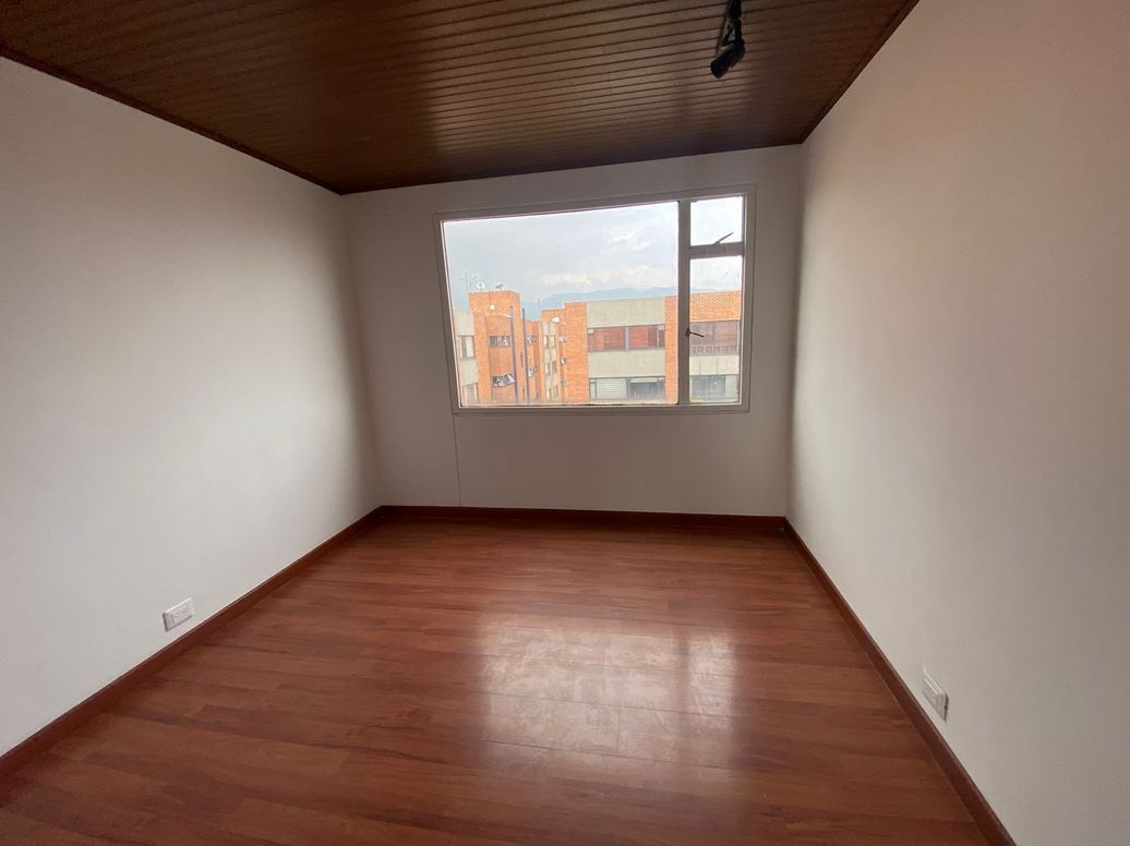 Apartamento de 2 alcobas en venta en Cjr Belomar, Bogotá, 70 m² · foto 16 de 17