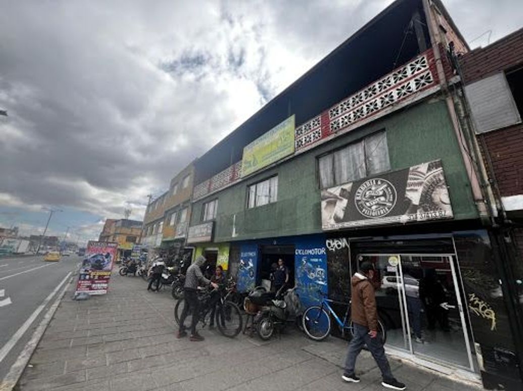 Casa de 4 alcobas en venta en El Cedro Engativa, Bogotá, 200 m² · foto 12 de 20