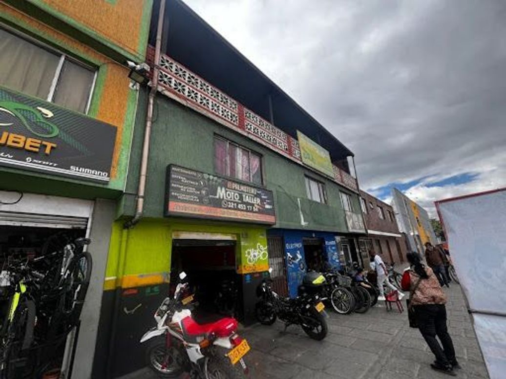 Casa de 4 alcobas en venta en El Cedro Engativa, Bogotá, 200 m² · foto 19 de 20