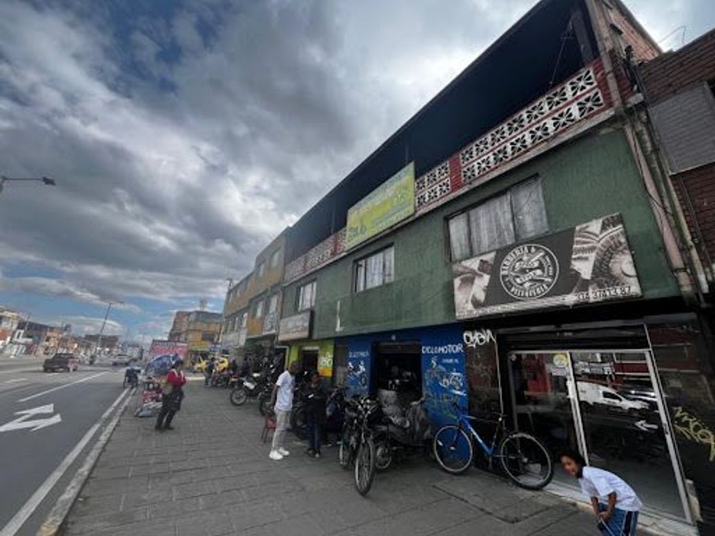 Casa de 4 alcobas en venta en El Cedro Engativa, Bogotá, 200 m² · foto 18 de 20