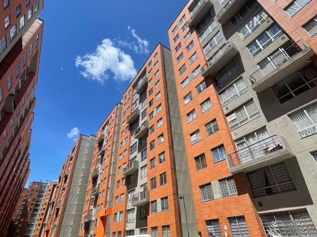Apartamento de 2 alcobas en venta en Tintala, Bogotá, 47 m² · foto 2 de 10