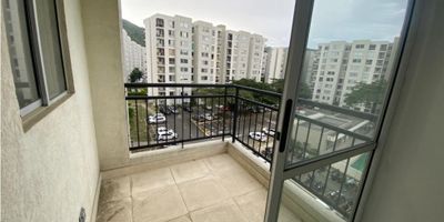 VENDO APARTAMENTO EN CR SALENTO - GUABINA C/A 8335779

Apartamento en Yumbo, Valle del Cauca


 Área: 56 m², 2 alcobas, 2 baños.
 Cocina integral, 2 balcones, clósets, y zona de lavandería.
 Mascotas permitidas, piscina, zonas deportivas y portería 24/7.
 Ubicación cerca de zonas comerciales y acceso pavimentado.


¡Tranquilidad, comodidad y seguridad en un solo lugar! Contáctanos para más información. 8335779
