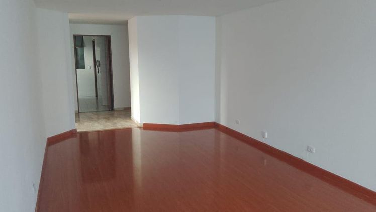 APARTAMENTOS, CASAS Y OFICINAS EN BOGOTÁ Apartamento en arriendo, Chico