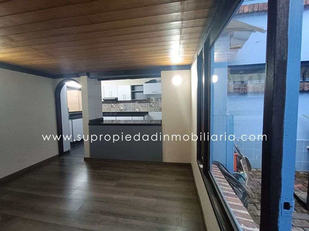 Casa de 3 alcobas en venta en Santa Barbara Central, Bogotá, 273 m² · foto 7 de 20