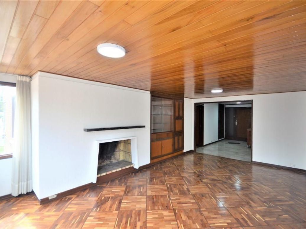 Apartamento de 3 alcobas en venta en Rincon Del Chicó, Bogotá, 164 m² · foto 13 de 20