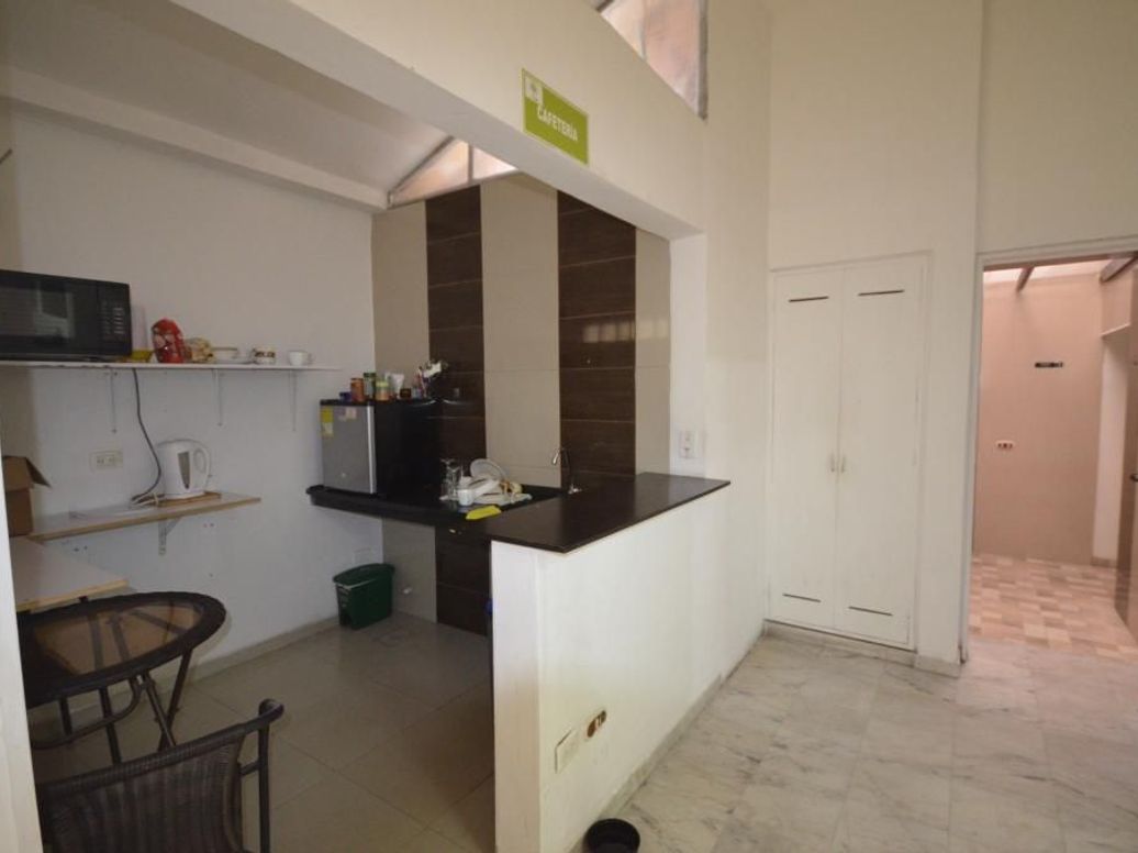 Casa de 1 alcoba en venta en Los Cedritos, Bogotá, 381 m² · foto 6 de 13