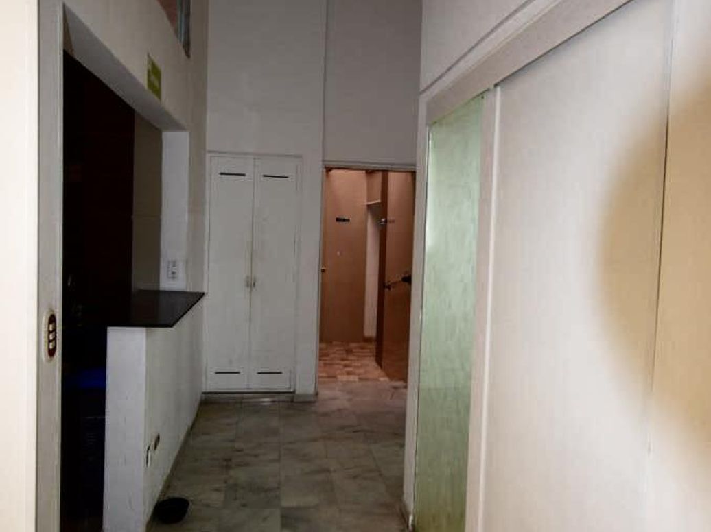 Casa de 1 alcoba en venta en Los Cedritos, Bogotá, 381 m² · foto 5 de 13