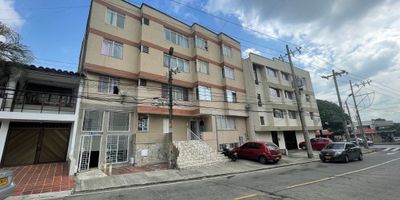 ¡Atención inversionistas! Este amplio local en venta cuenta con 290 metros cuadrados y 2 baños, ideal para tu próximo negocio. Ubicado en una zona estratégica de , ofrece un sinfín de posibilidades para emprender. ¿Listo para dar el siguiente paso? ¡Contáctame ahora mismo para más información! Erwin Lindo - 3117551973.