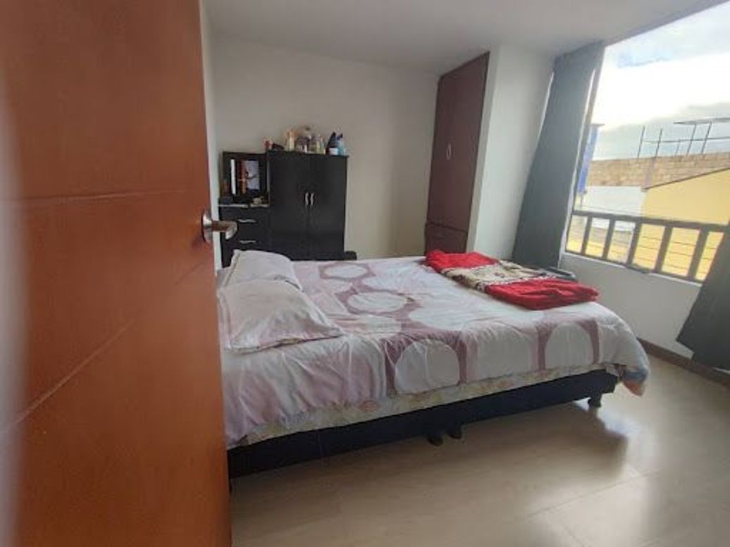 Apartamento de 3 alcobas en venta en Villas De Granada, Bogotá, 67 m² · foto 18 de 20