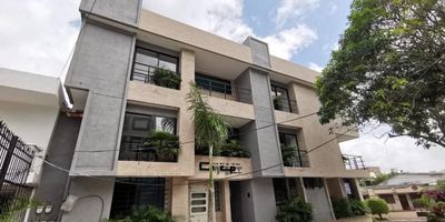 Apartamentos ubicado en buen sector de la ciudad, amplios, frescos. El edificio cuenta con 3 pisos. Cerca a parques, centros comerciales, supermercados, transporte público, colegios y comodas vias de acceso.