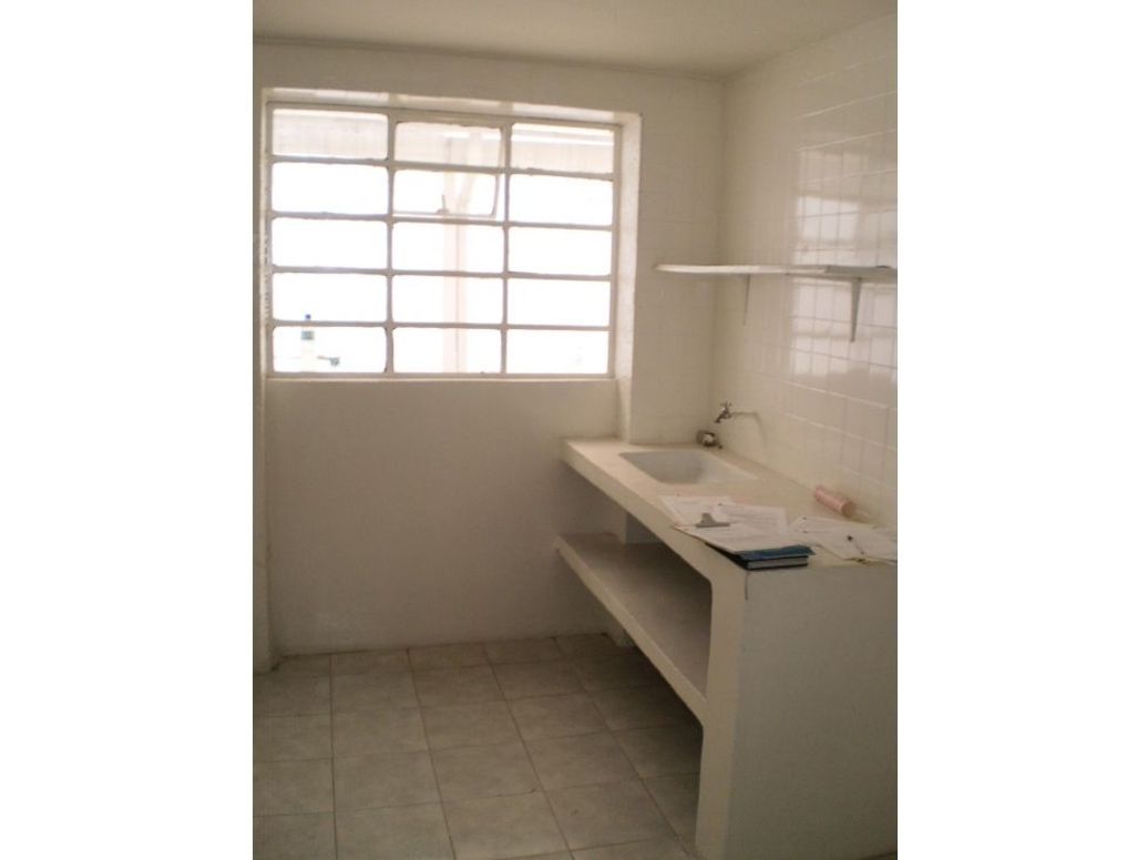 Casa de 15 alcobas en venta en Los Alcázares, Bogotá, 960 m² · foto 11 de 20