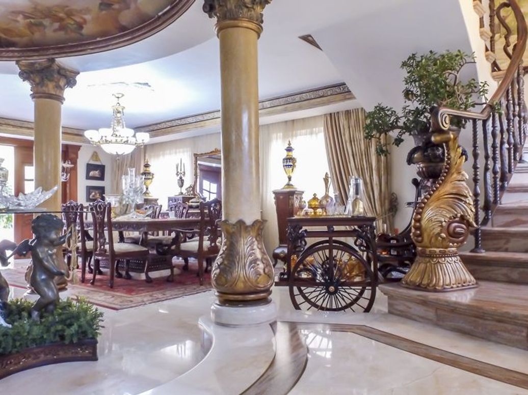 Casa en Arriendo o venta en LOS NARANJOS, El Poblado, Medellín en Los Naranjos