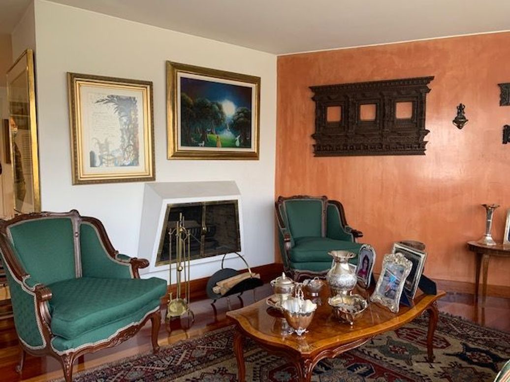 Apartamento de 3 alcobas en venta en Los Rosales, Bogotá, 195 m² · foto 15 de 19