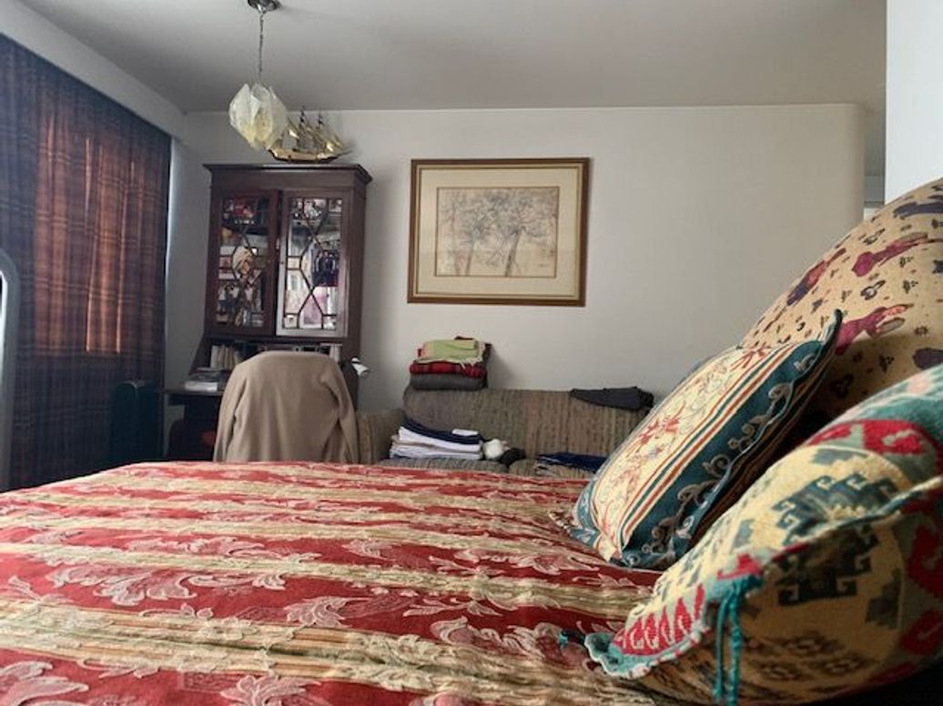 Apartamento de 3 alcobas en venta en Los Rosales, Bogotá, 195 m² · foto 12 de 19