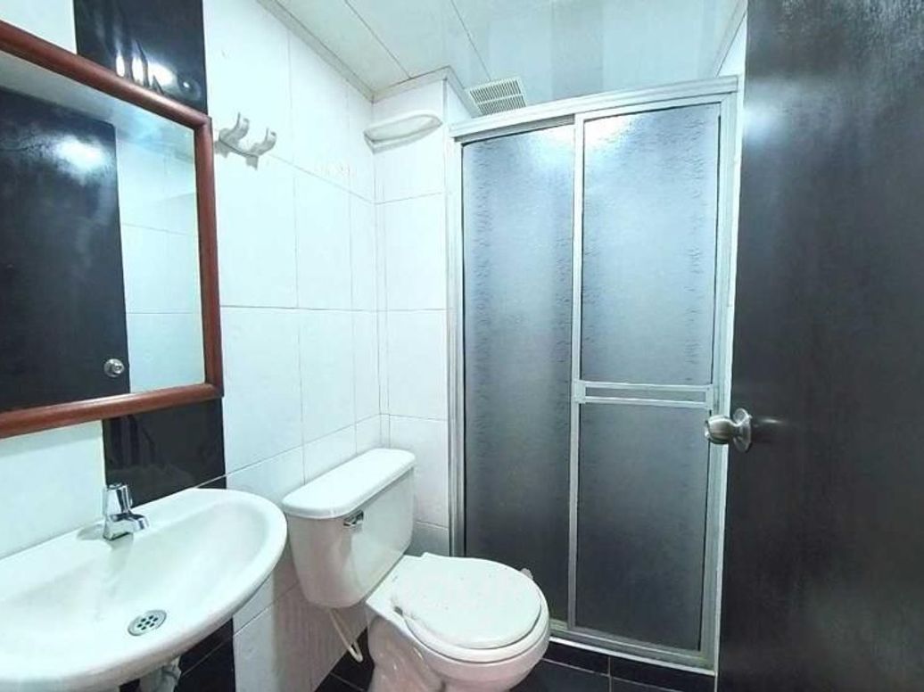 Apartamento de 3 alcobas en venta en San Jose, Bogotá, 50 m² · foto 4 de 9