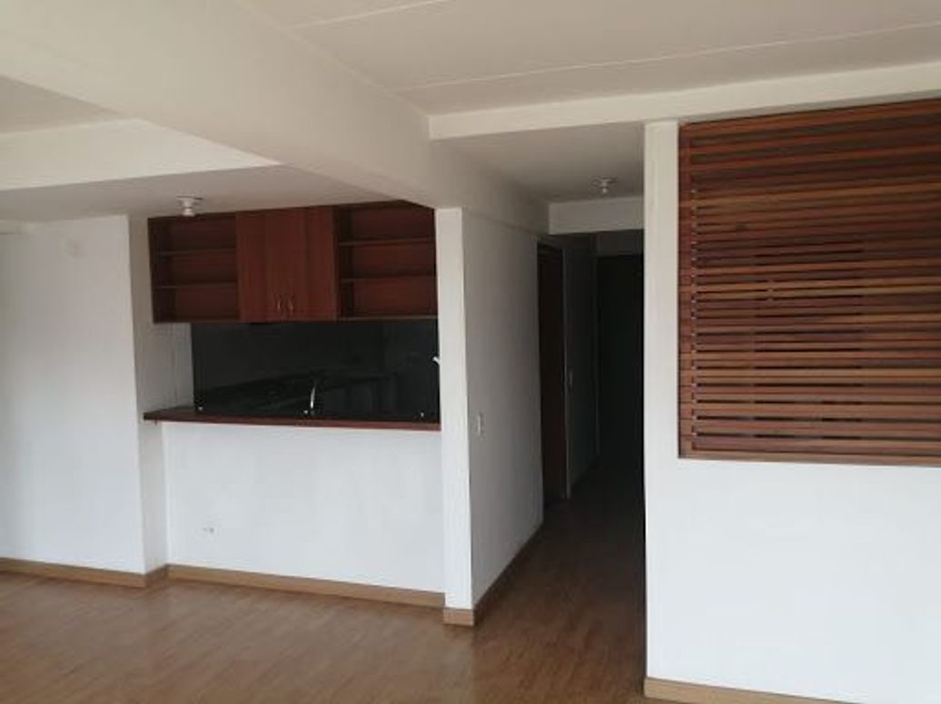 Apartamento de 3 alcobas en venta en Colina Campestre, Bogotá, 98 m² · foto 4 de 18