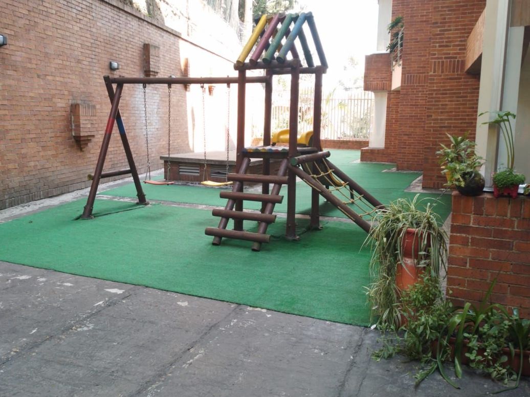 Apartamento de 3 alcobas en venta en Niza Suba, Bogotá, 136 m² · foto 4 de 20