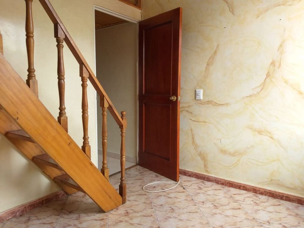 Casa de 4 alcobas en venta en Santa Rosa, Bogotá, 90 m² · foto 14 de 20