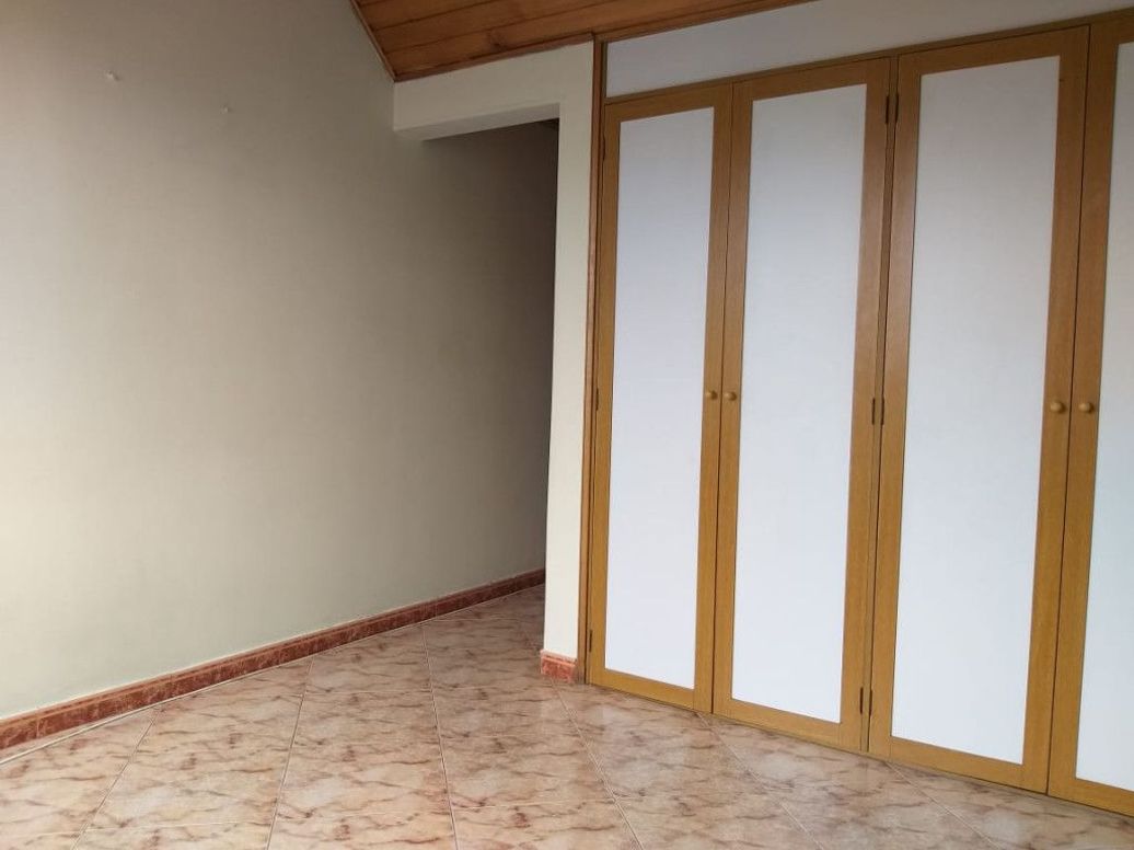 Casa de 4 alcobas en venta en Santa Rosa, Bogotá, 90 m² · foto 13 de 20