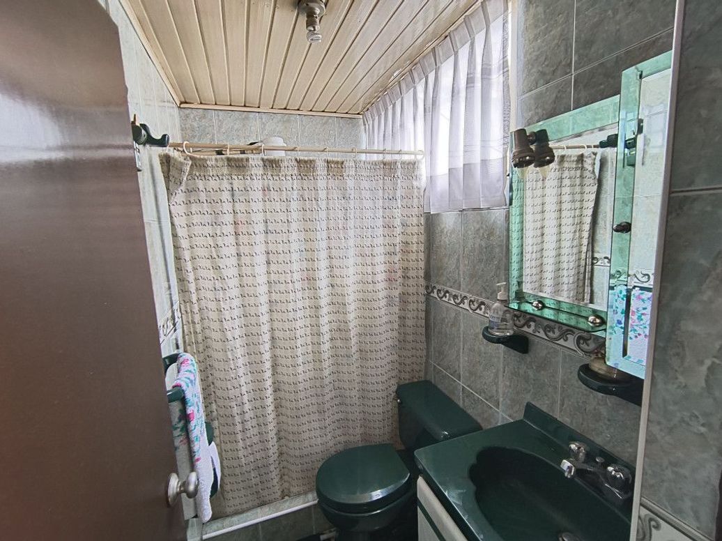 Casa de 3 alcobas en venta en Santa Helenita, Bogotá, 120 m² · foto 18 de 20