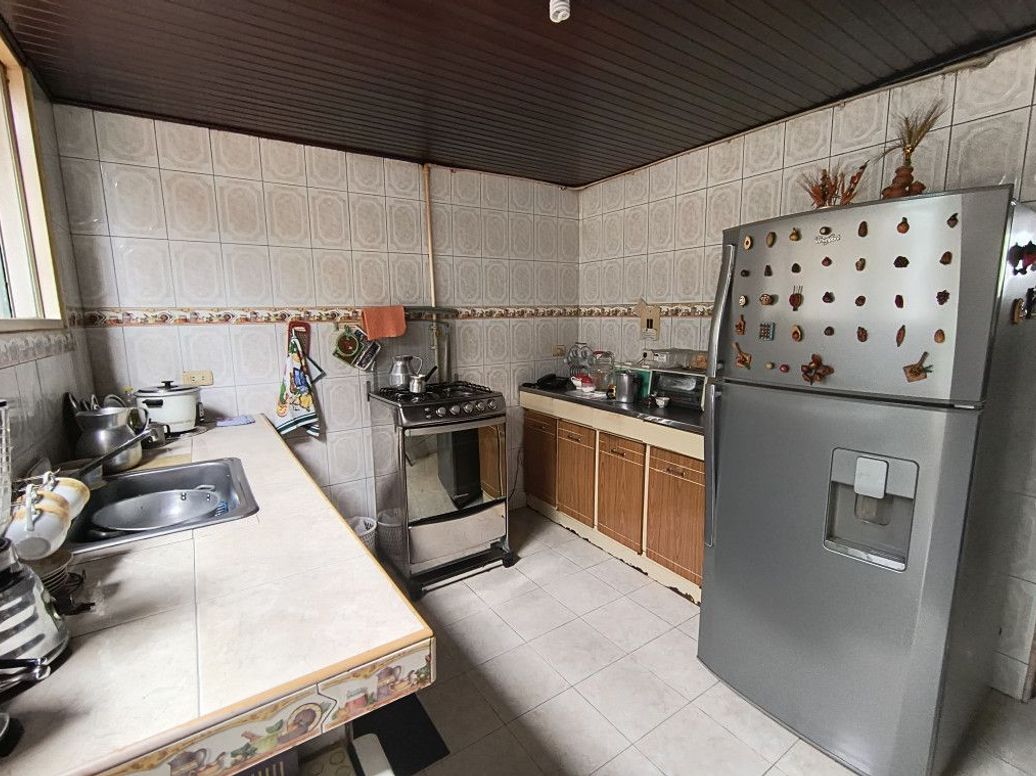 Casa de 3 alcobas en venta en Santa Helenita, Bogotá, 120 m² · foto 8 de 20