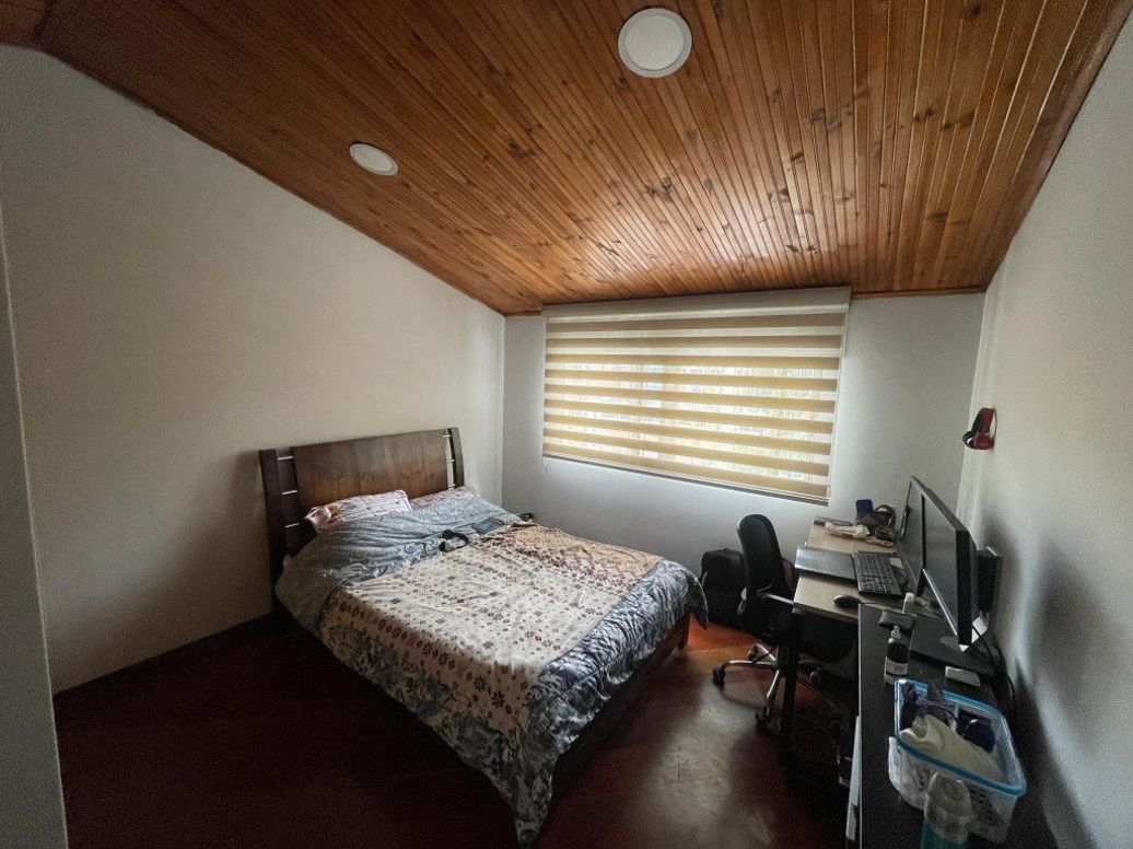 Casa de 5 alcobas en venta en Ub. Cordoba Niza, Bogotá, 234 m² · foto 19 de 20