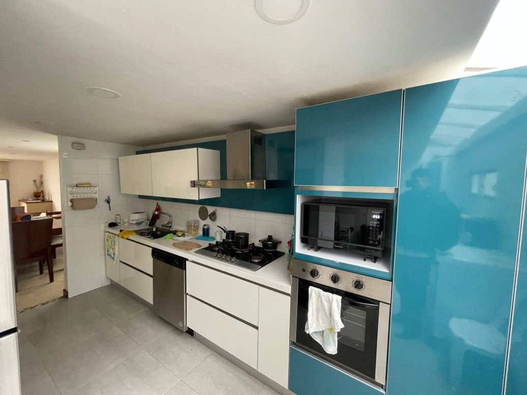 Casa de 5 alcobas en venta en Ub. Cordoba Niza, Bogotá, 234 m² · foto 9 de 20