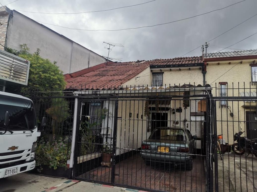 Casa de 3 alcobas en venta en Villa Claudia Et. Ii, Bogotá, 139 m² · foto 17 de 17