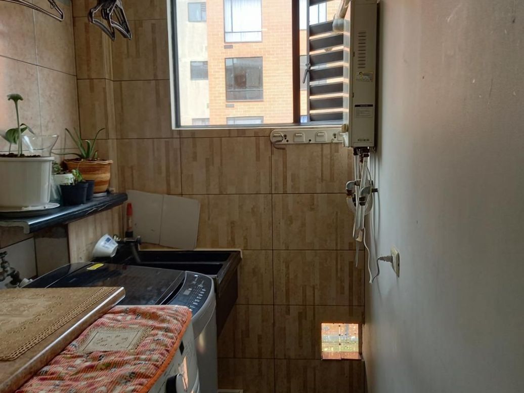 Apartamento de 2 alcobas en venta en El Corzo, Bogotá, 47 m² · foto 11 de 20