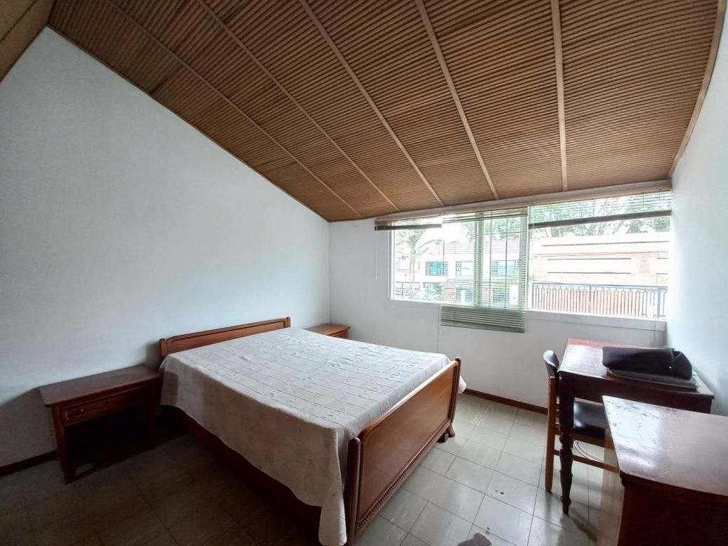 Casa de 5 alcobas en venta en Niza, Bogotá, 364 m² · foto 17 de 20